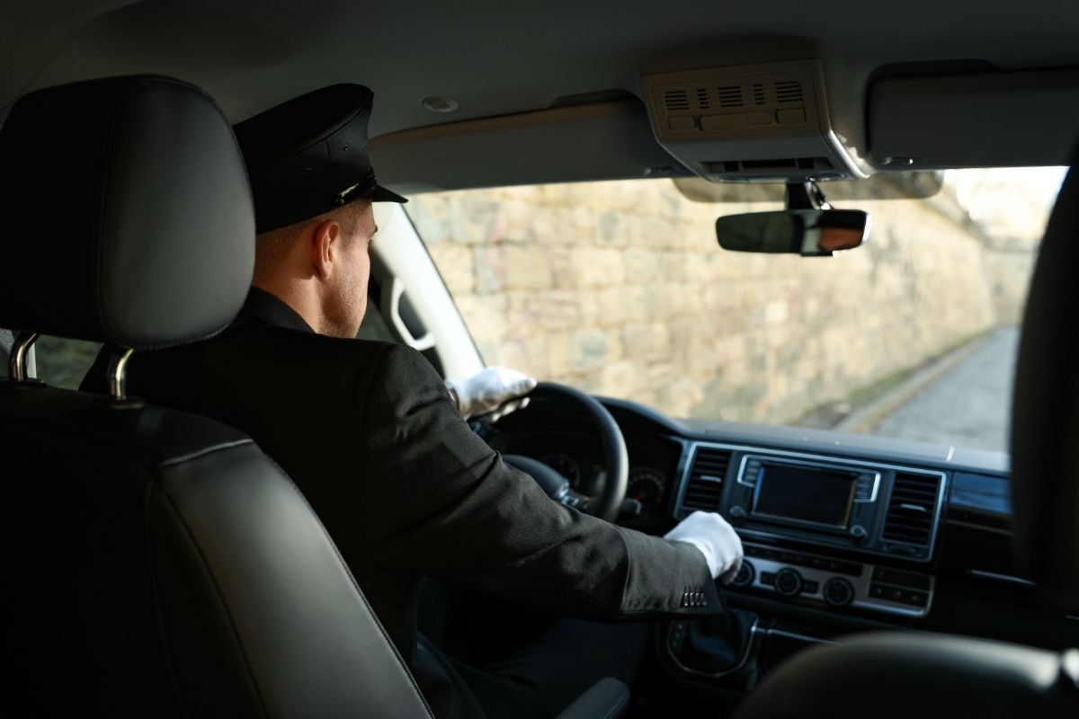 Chauffeur privé à votre service